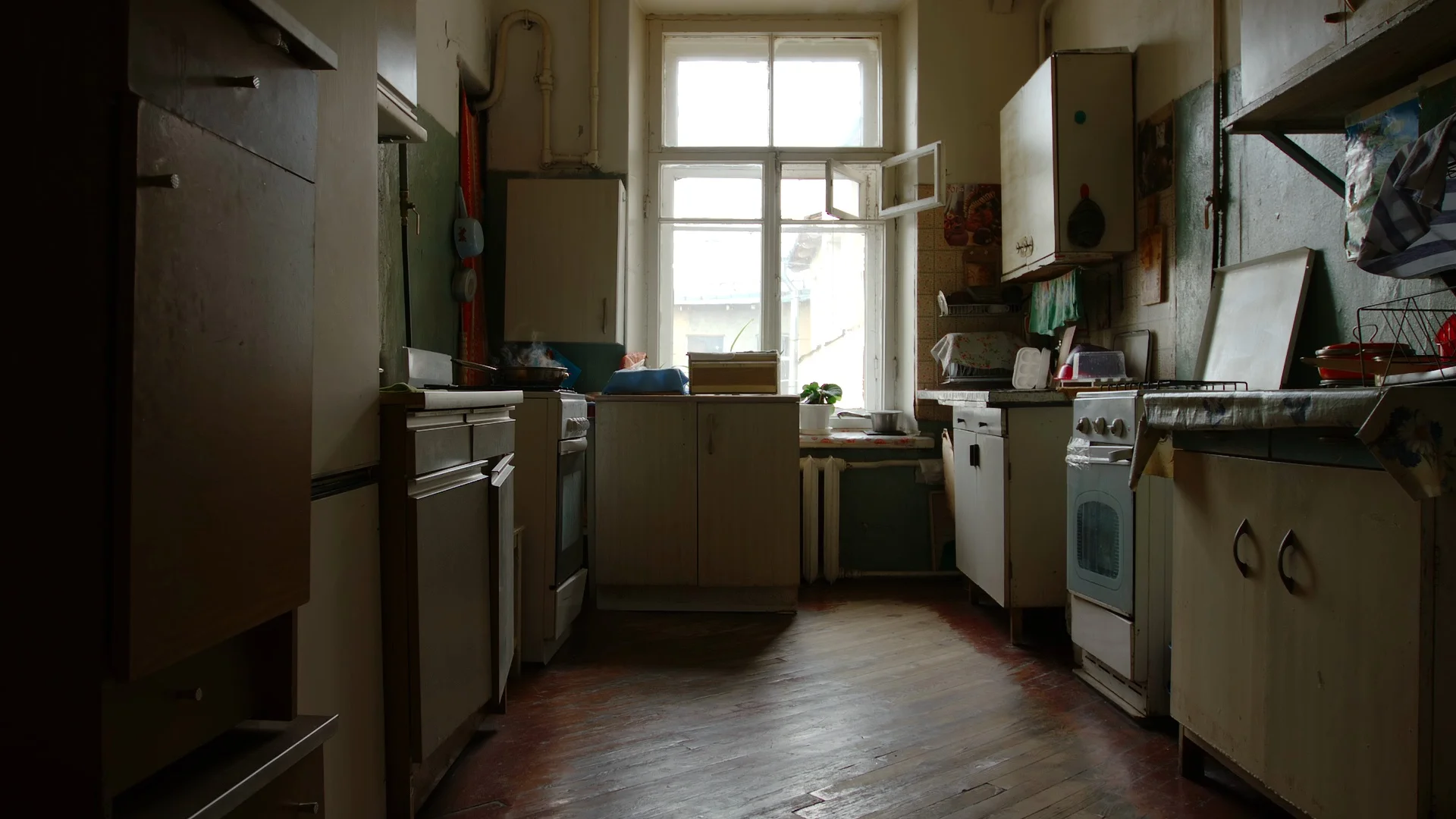 Kitchen before AI redesign
